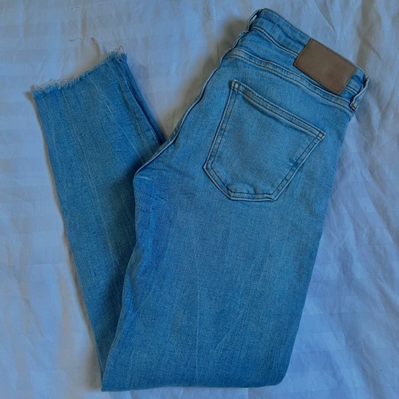 Zara Skinny Jeans in a size 8 - Picture 3 of 3